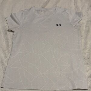 Woman’s Under Armour Loose White/Grey Geometric Performance Tee with Black Logo
